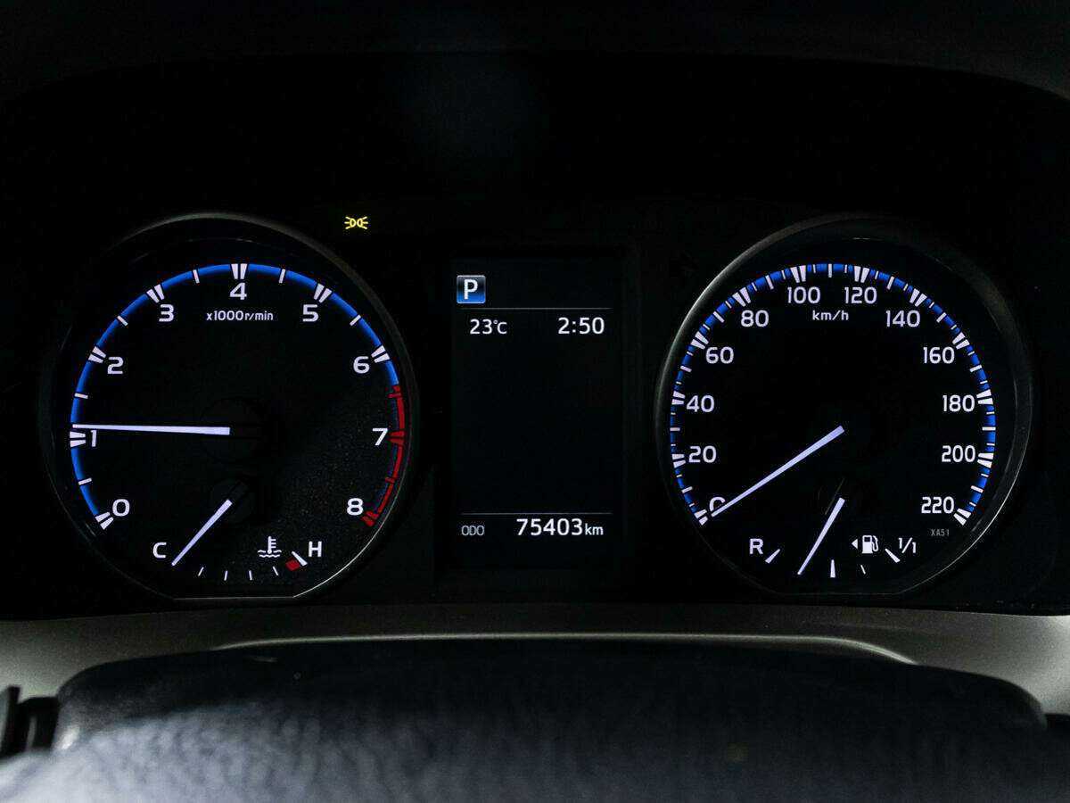 Toyota RAV4 2017 года с пробегом. Фото: #11