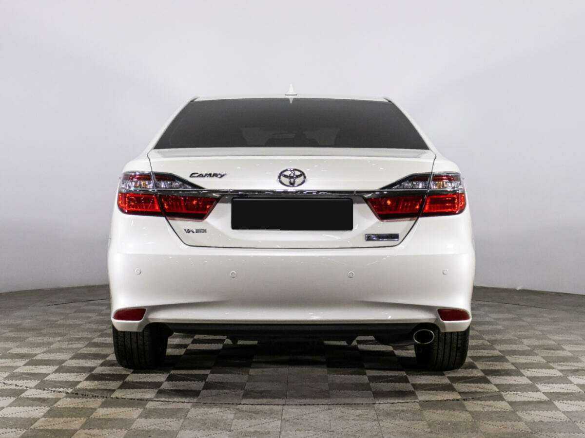 Toyota Camry 2017 года с пробегом. Фото: #5