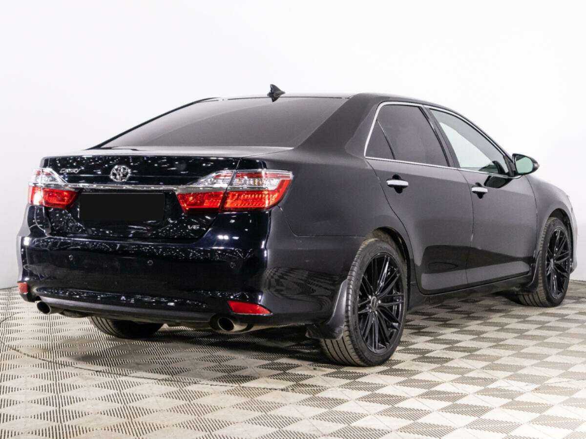 Toyota Camry 2017 года с пробегом. Фото: #4