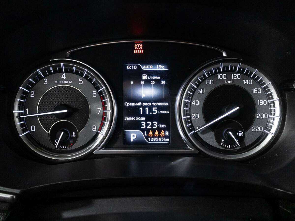 Б/У Сузуки Витара 2019 года. Фото: #11