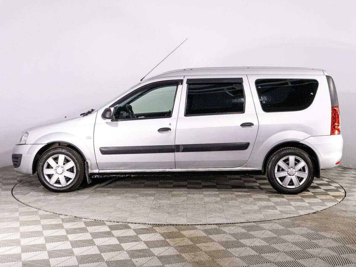 Б/У Лада (ВАЗ) Ларгус 2015 года. Фото: #7