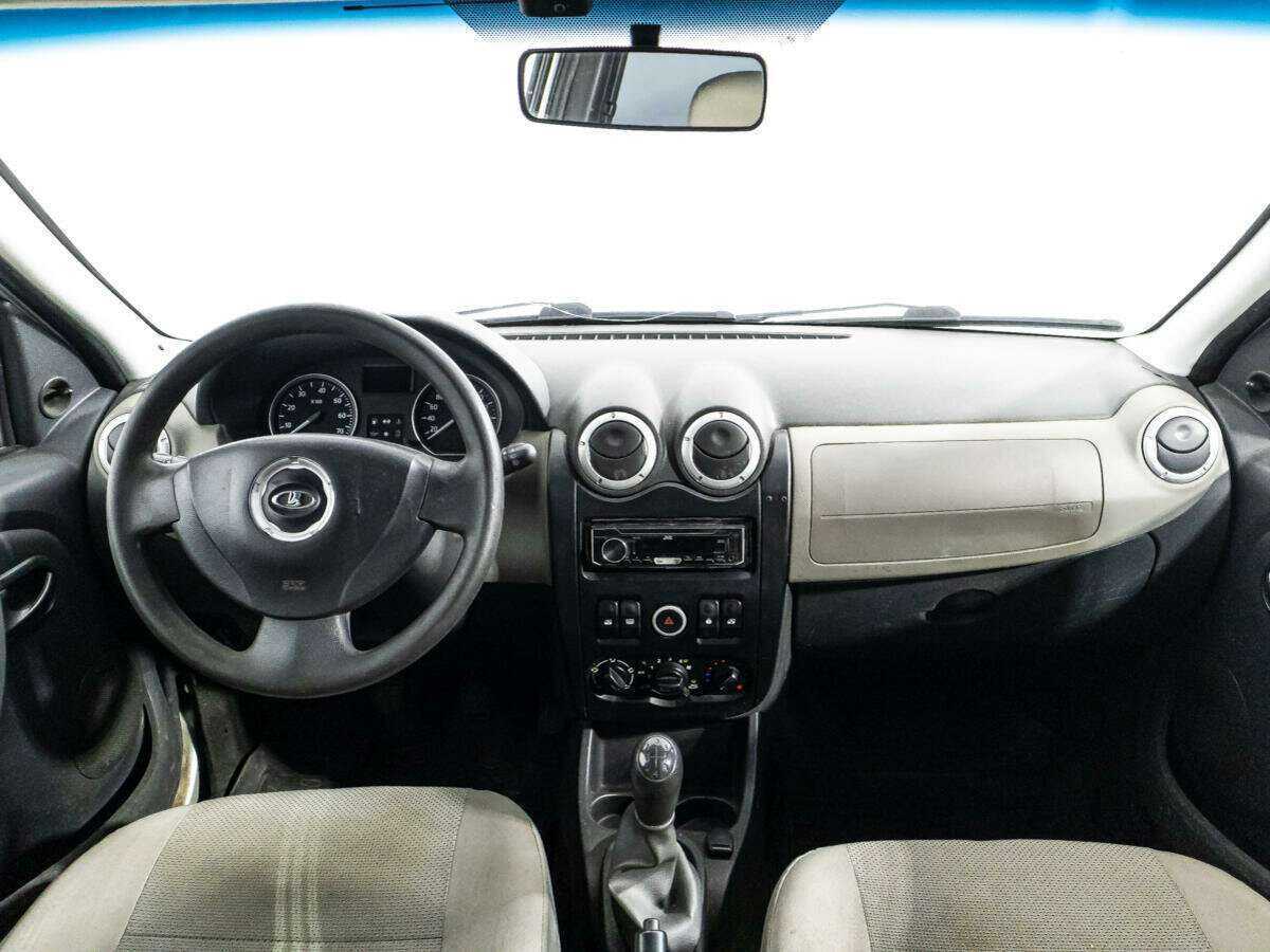 Б/У Лада (ВАЗ) Ларгус 2015 года. Фото: #11