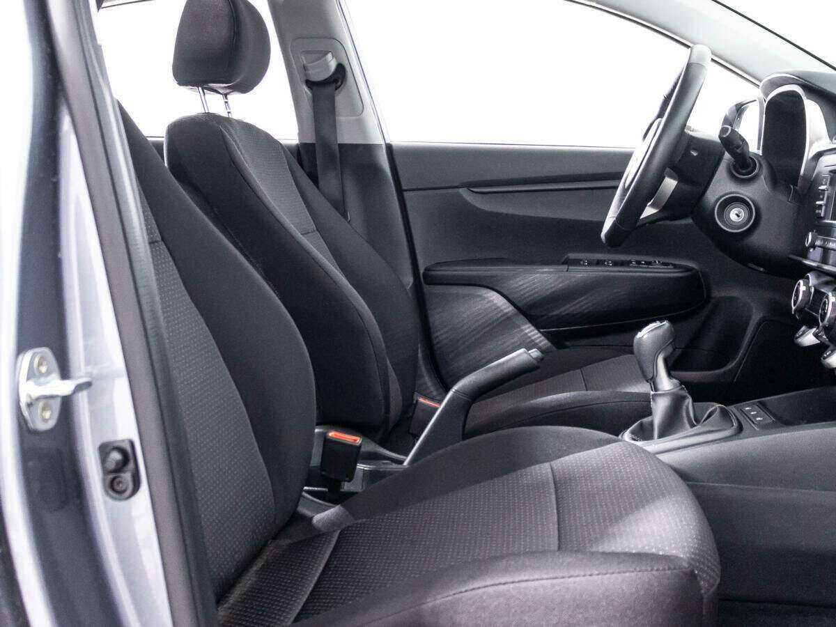 Б/У Киа Рио 2021 года. Фото: #14