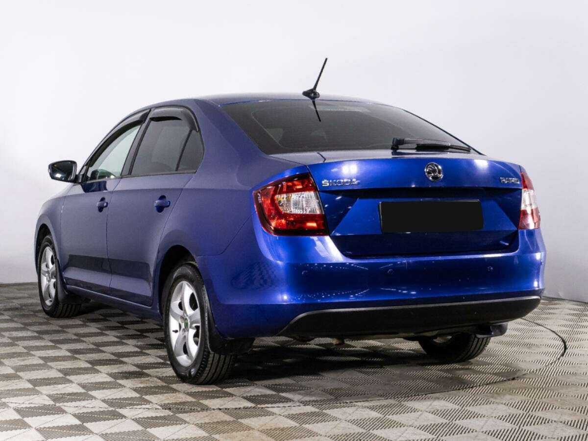 Б/У Шкода Рапид 2017 года. Фото: #5