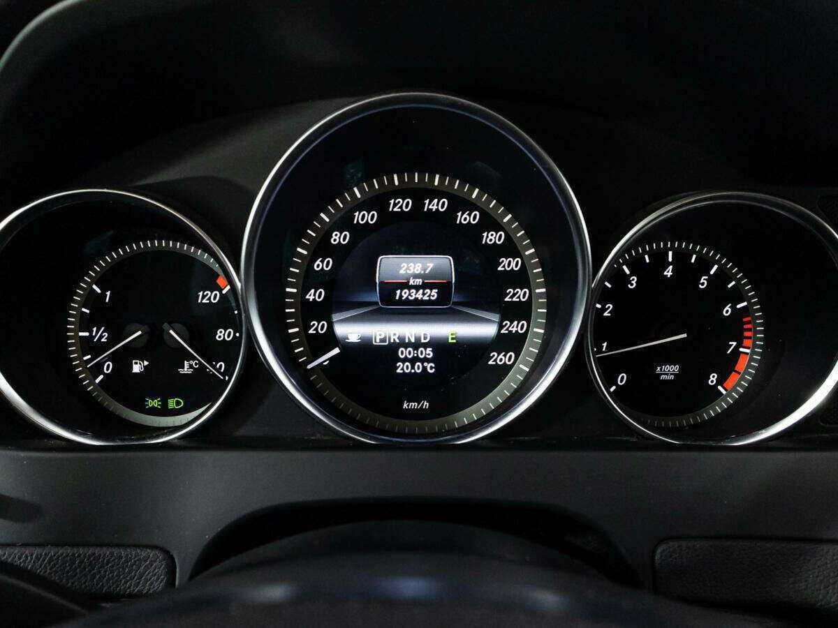 Mercedes-Benz C-Класс 2012 года с пробегом. Фото: #11