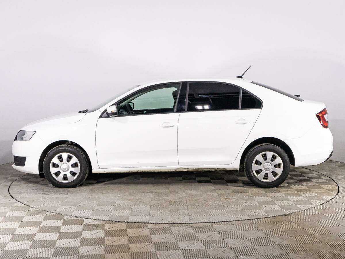 Б/У Шкода Рапид 2017 года. Фото: #7