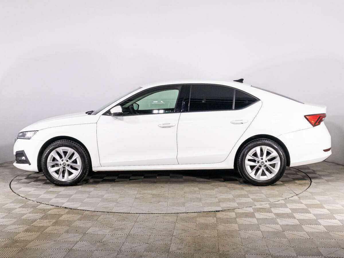 Skoda Octavia 2021 года с пробегом. Фото: #7