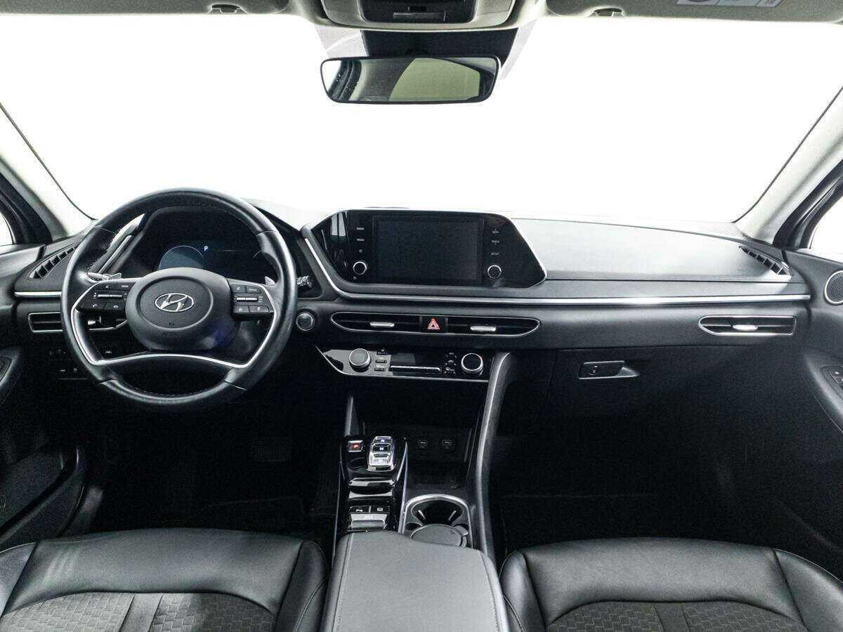 Hyundai Sonata 2020 года с пробегом. Фото: #12