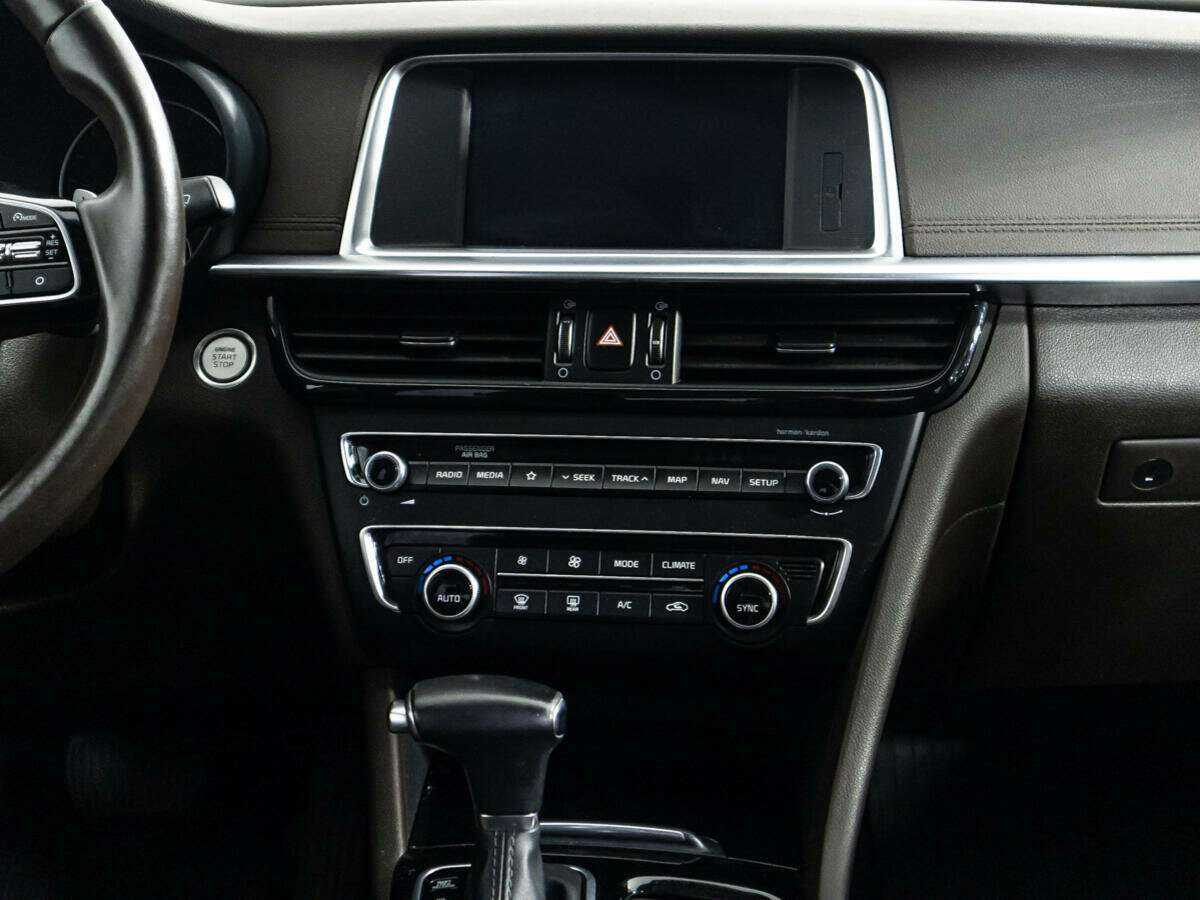 Б/У Киа Оптима 2019 года. Фото: #13