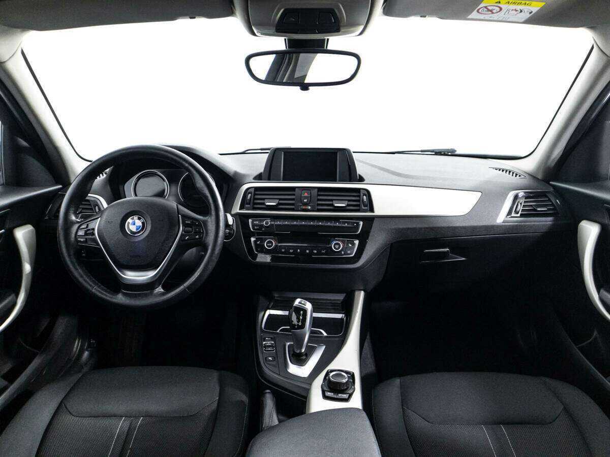 BMW 1 серии 2018 года с пробегом. Фото: #12