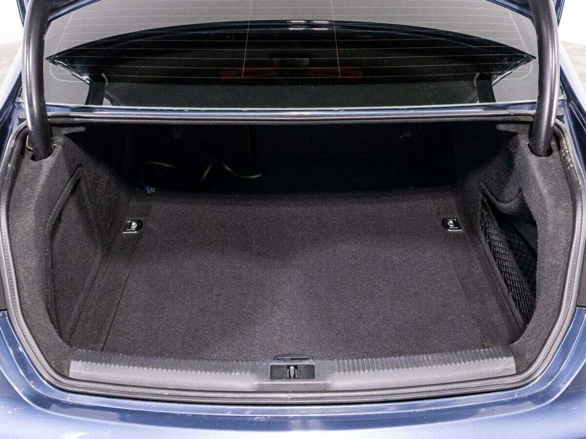 Audi A4 2015 года с пробегом. Фото: #14