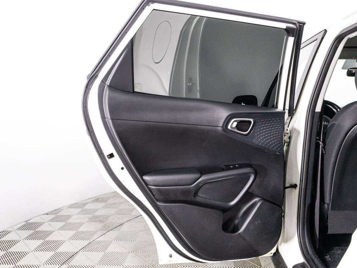 Б/У Киа Соул 2021 года. Фото: #24