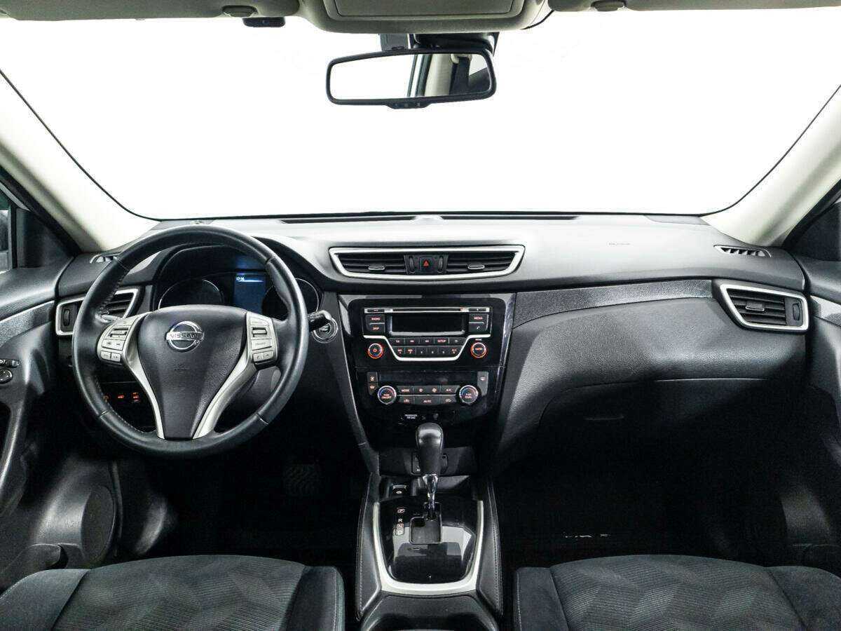 Б/У Ниссан Икс-Трейл 2016 года. Фото: #12