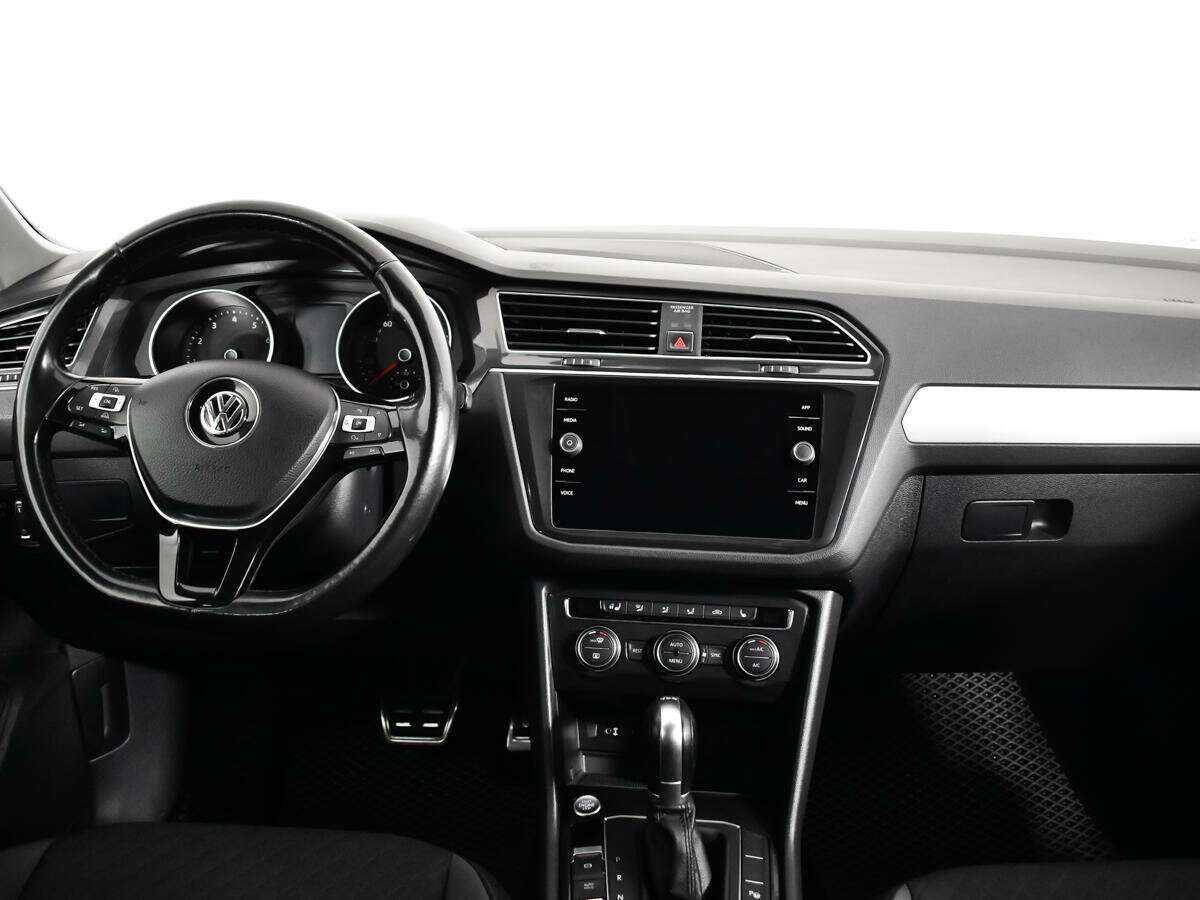 Volkswagen Tiguan 2017 года с пробегом. Фото: #11
