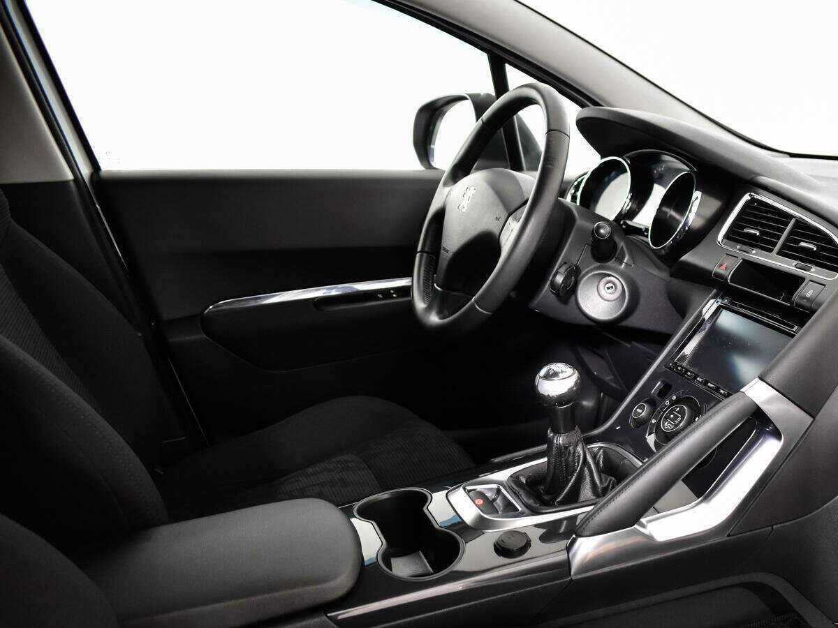 Б/У Пежо 3008 2012 года. Фото: #8