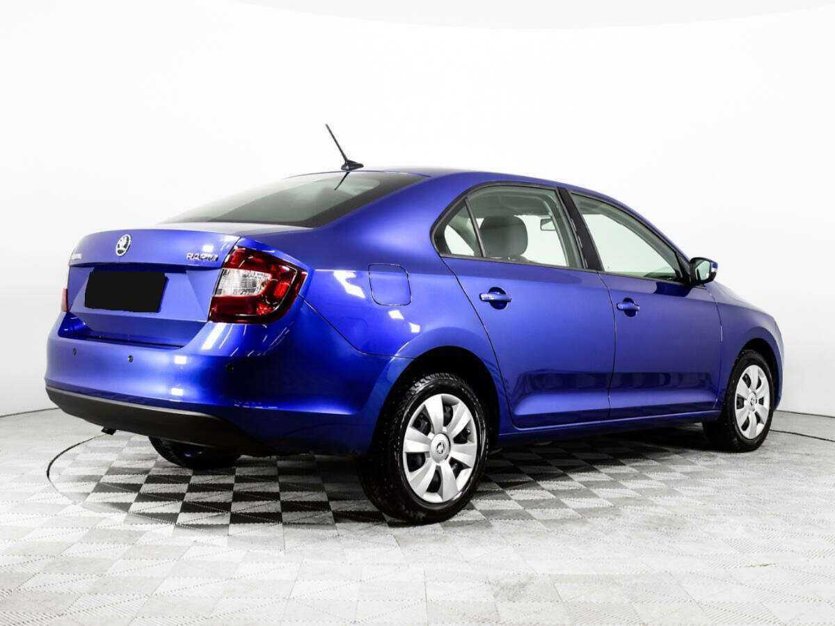 Б/У Шкода Рапид 2018 года. Фото: #4