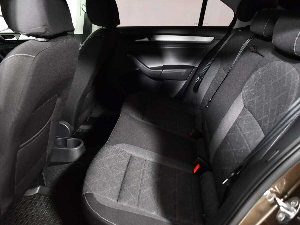 Б/У Фольксваген Поло 2020 года. Фото: #9