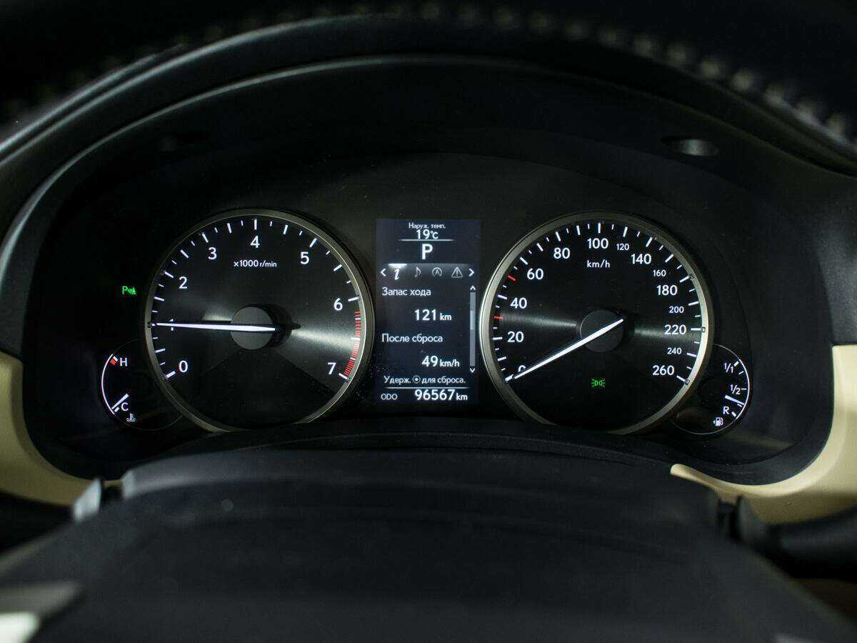 Lexus NX 2016 года с пробегом. Фото: #10