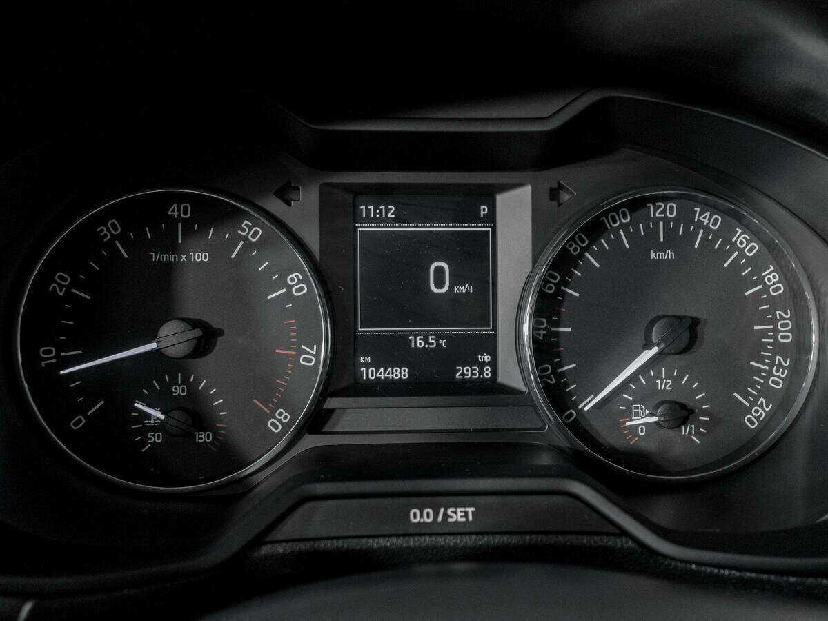 Б/У Шкода Октавия 2013 года. Фото: #10