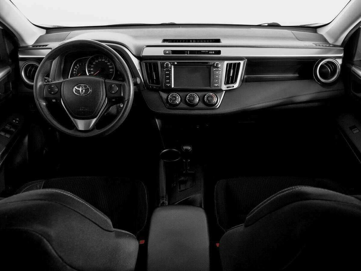 Б/У Тойота Рав4 2013 года. Фото: #11