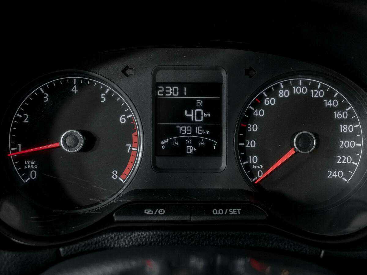 Б/У Фольксваген Поло 2020 года. Фото: #10