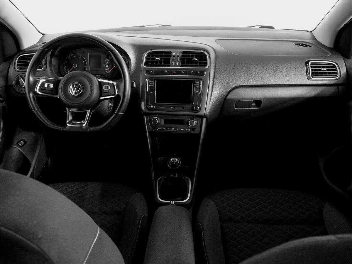 Б/У Фольксваген Поло 2020 года. Фото: #11