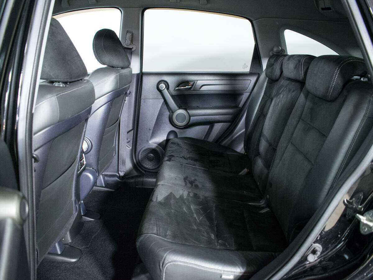 Б/У Хонда ЦР-В 2012 года. Фото: #9