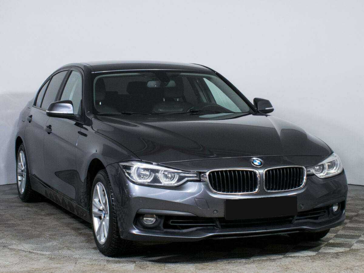 BMW 3 серии 2017 года с пробегом. Фото: #2