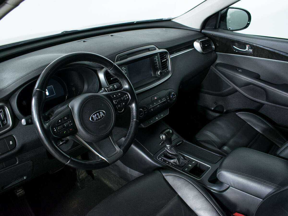 Kia Sorento 2017 года с пробегом. Фото: #12