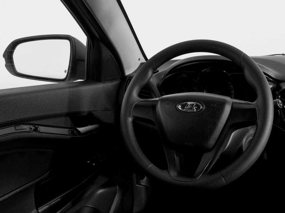 Б/У Лада (ВАЗ) Веста 2019 года. Фото: #13