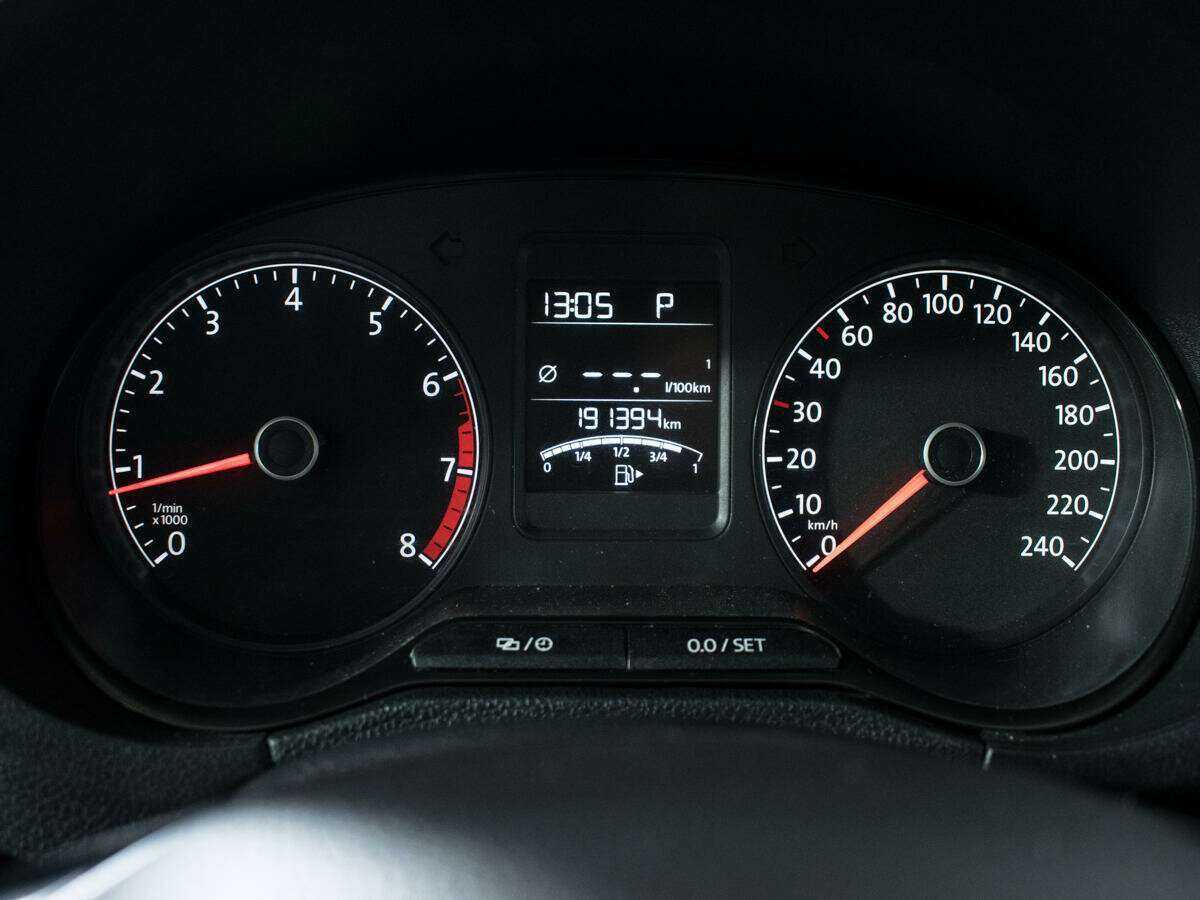 Б/У Фольксваген Поло 2015 года. Фото: #10