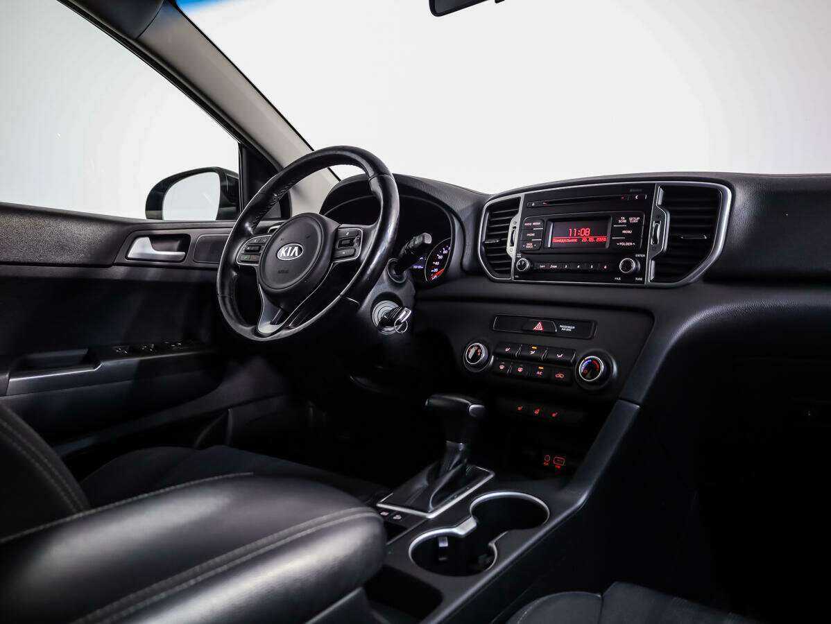 Б/У Киа Спортейдж 2017 года. Фото: #7