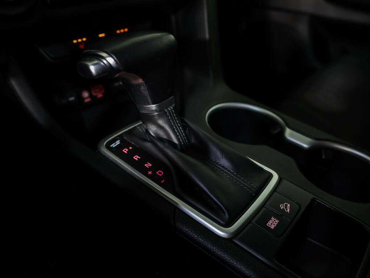 Б/У Киа Спортейдж 2017 года. Фото: #13