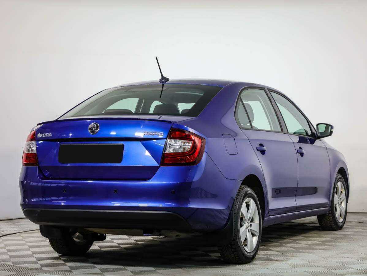 Б/У Шкода Рапид 2017 года. Фото: #3