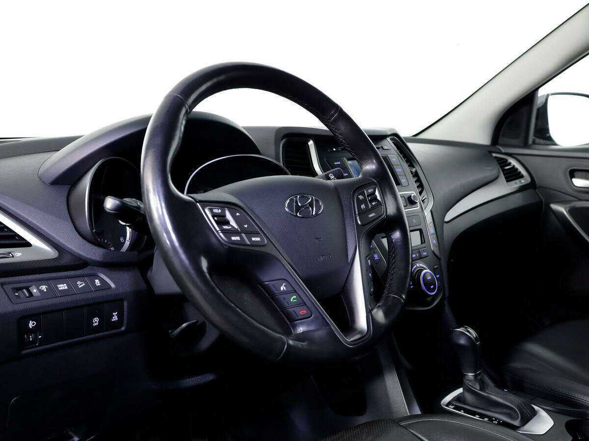 Hyundai Santa Fe 2017 года с пробегом. Фото: #11