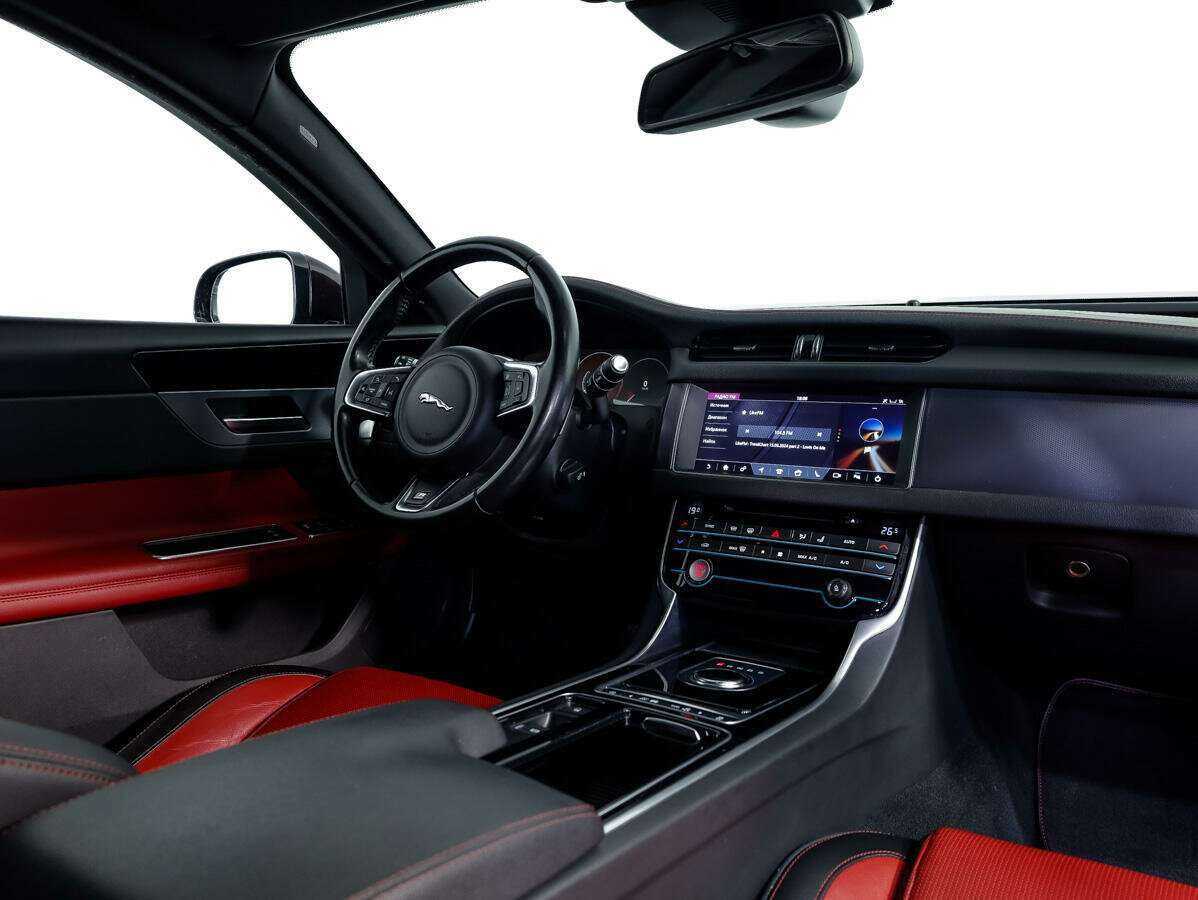 Jaguar XF 2017 года с пробегом. Фото: #8