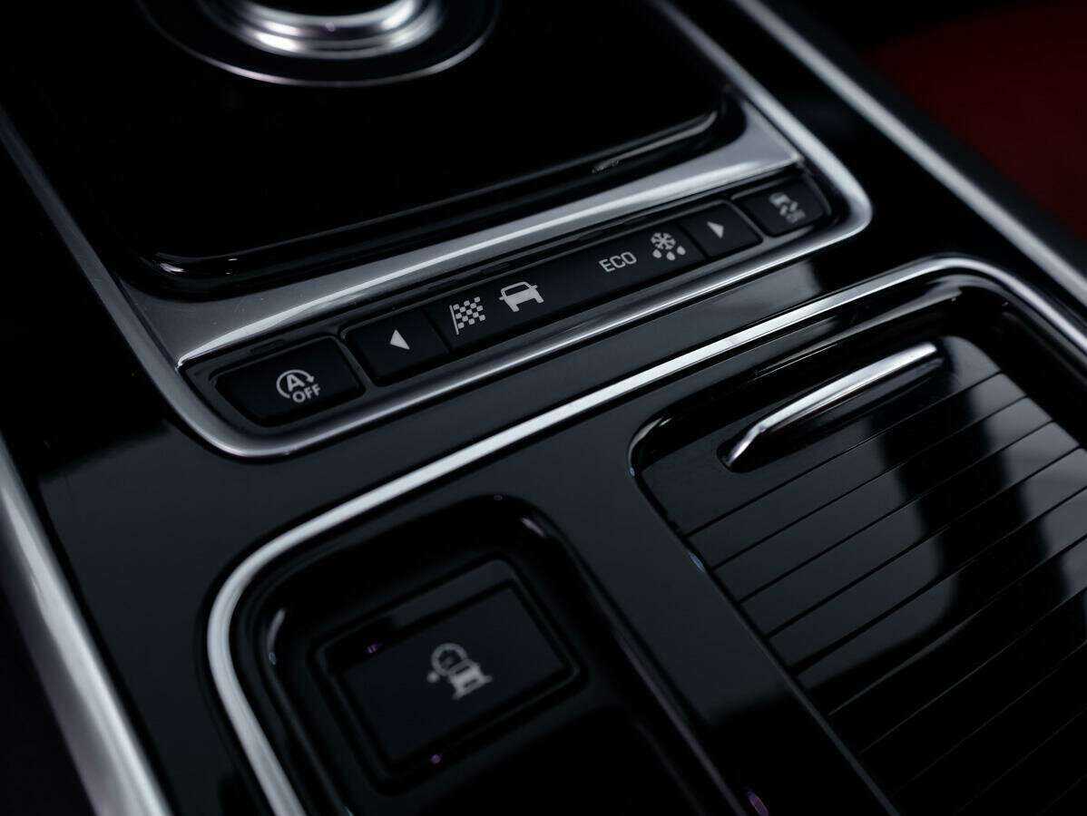 Jaguar XF 2017 года с пробегом. Фото: #22