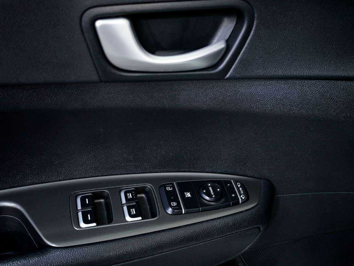 Б/У Киа Оптима 2019 года. Фото: #18