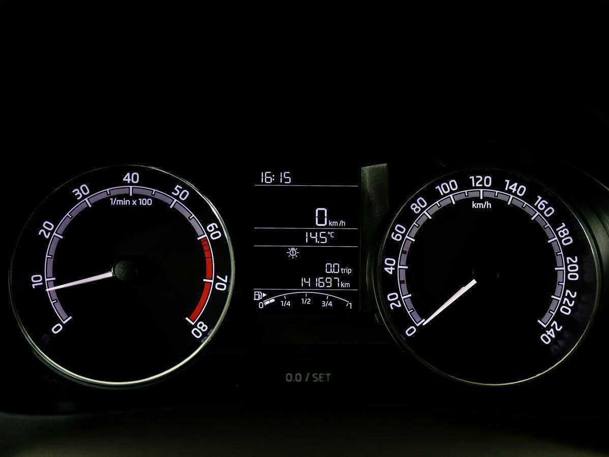 Б/У Шкода Рапид 2017 года. Фото: #10