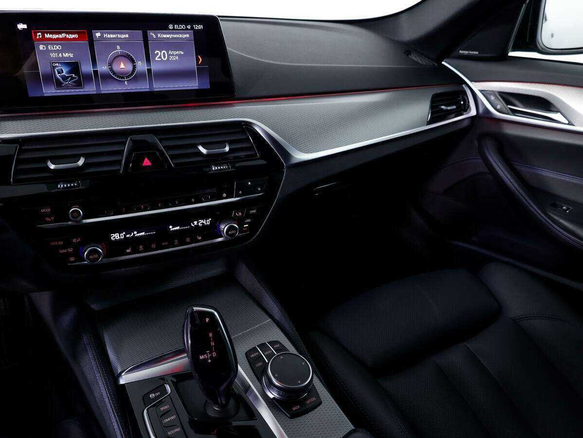 BMW 5 серии 2018 года с пробегом. Фото: #11