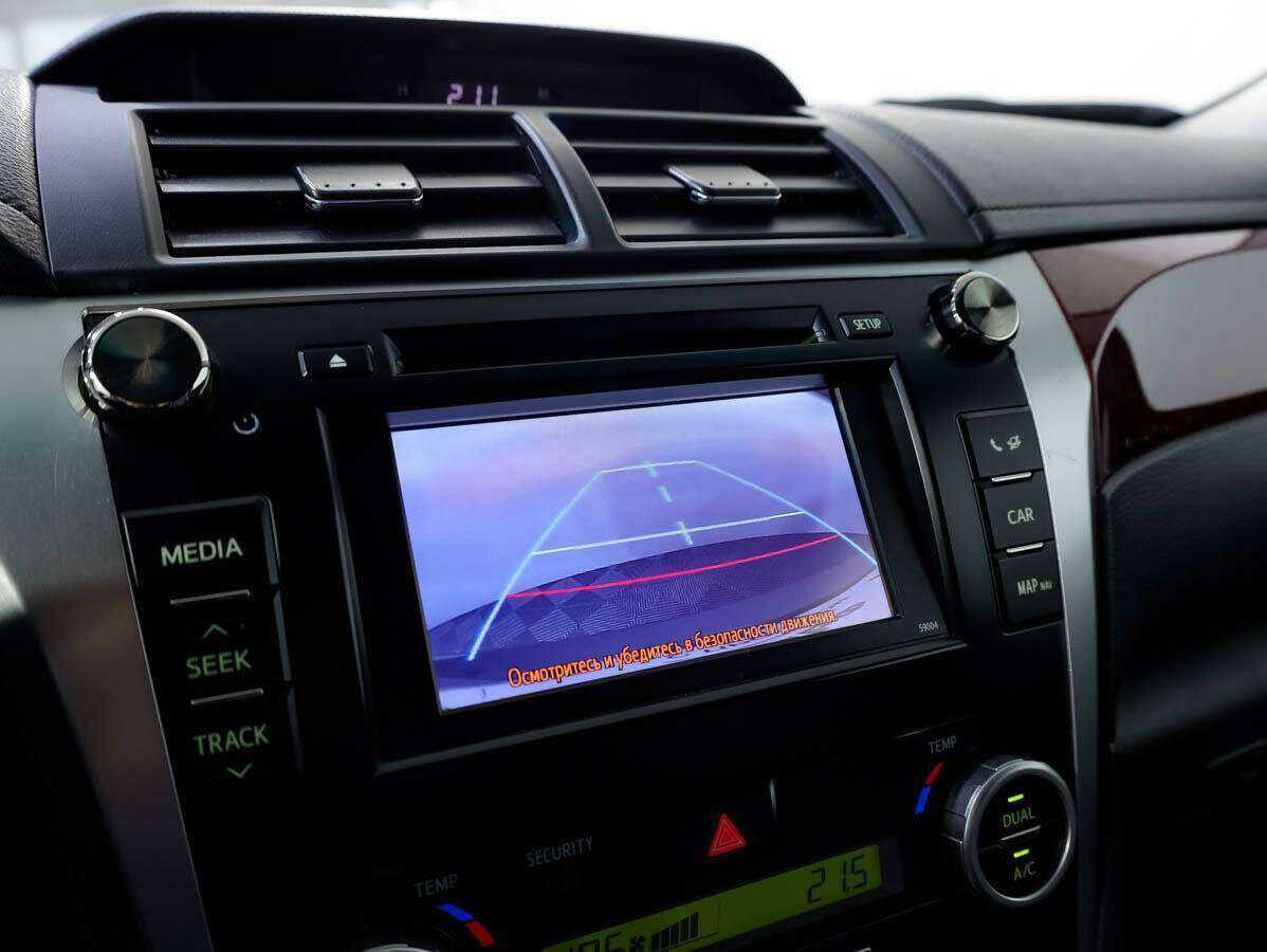 Б/У Тойота Камри 2013 года. Фото: #14