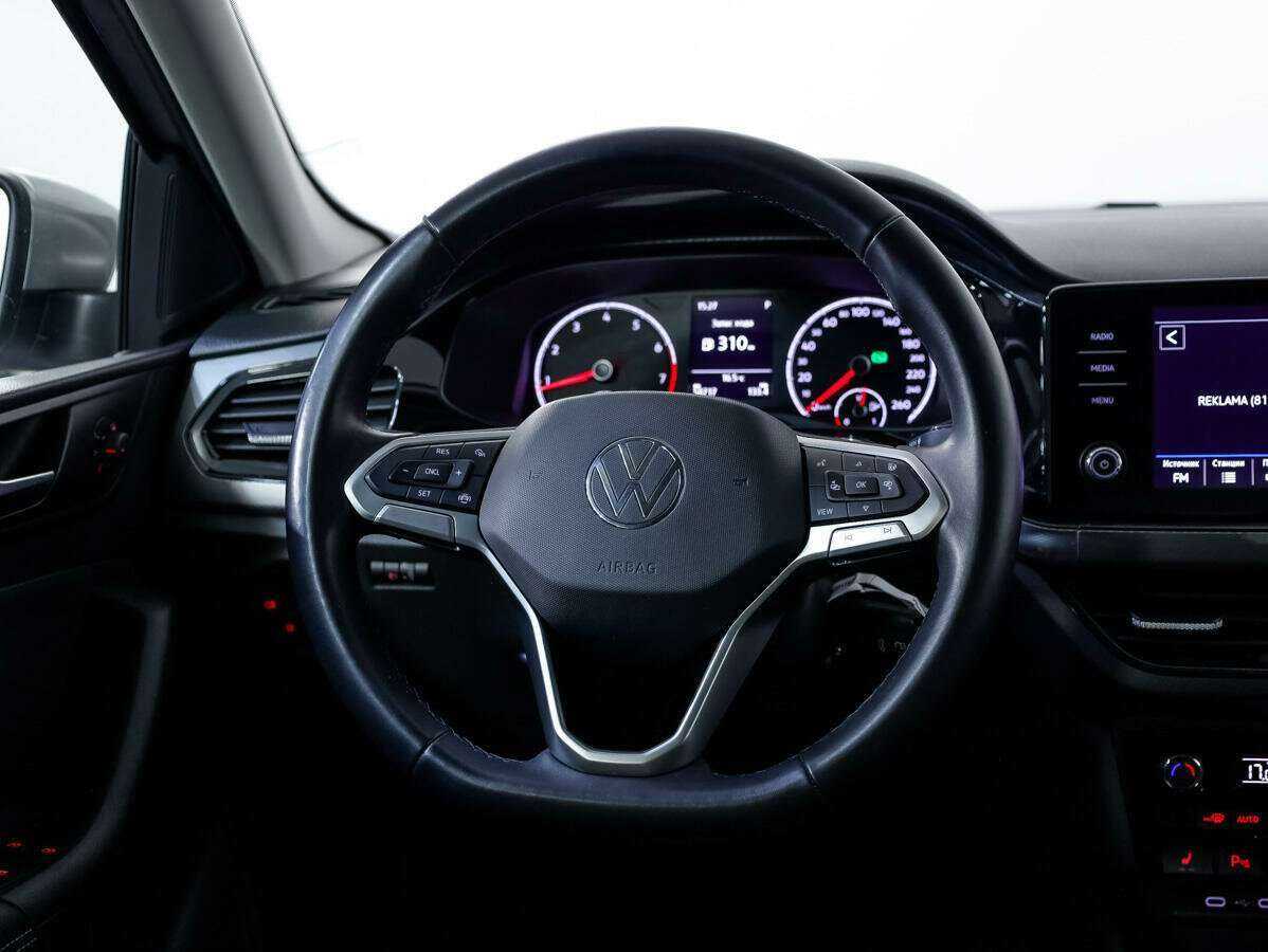 Б/У Фольксваген Поло 2020 года. Фото: #9