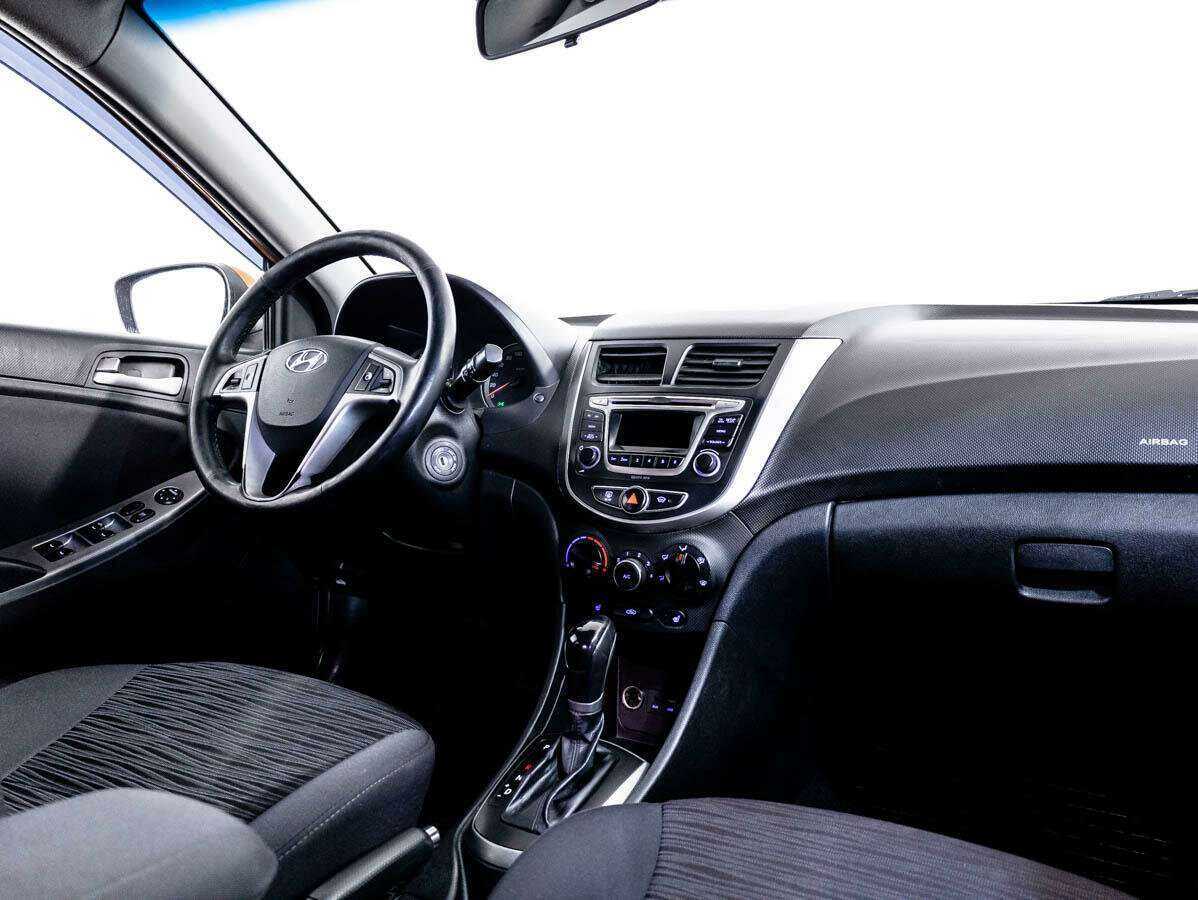 Б/У Хендай Солярис 2014 года. Фото: #7