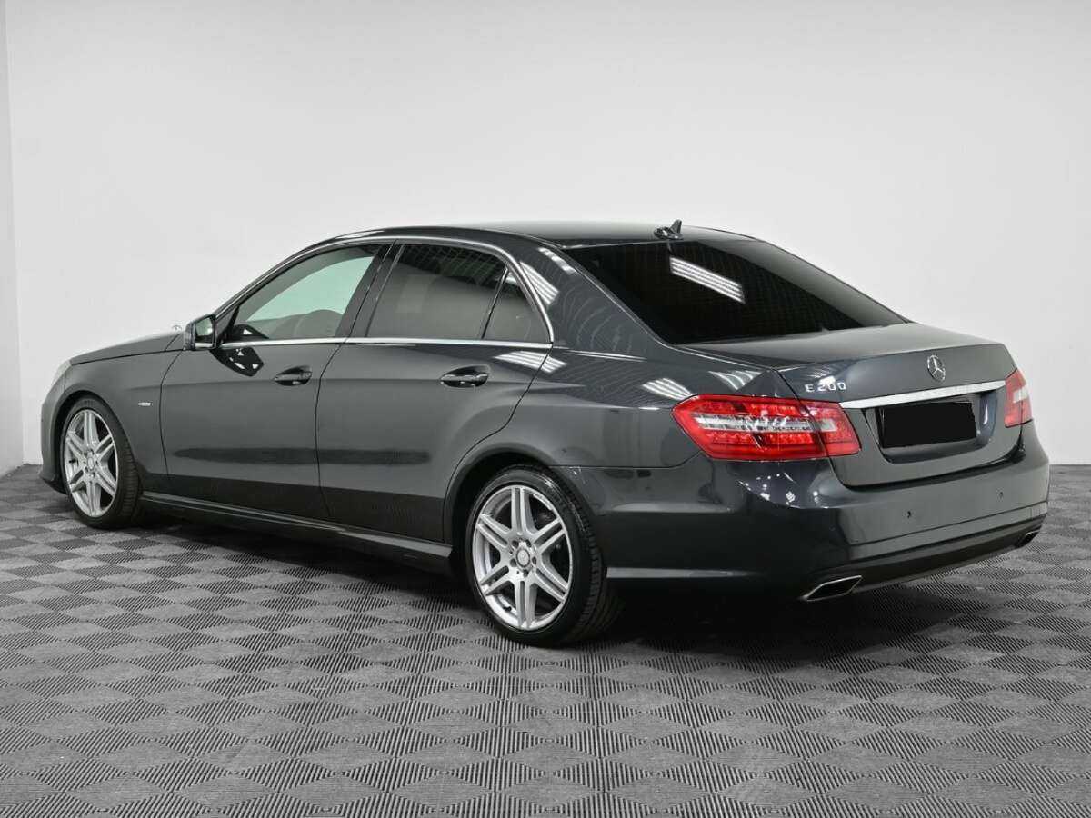 Mercedes-Benz E-Класс 2012 года с пробегом. Фото: #3