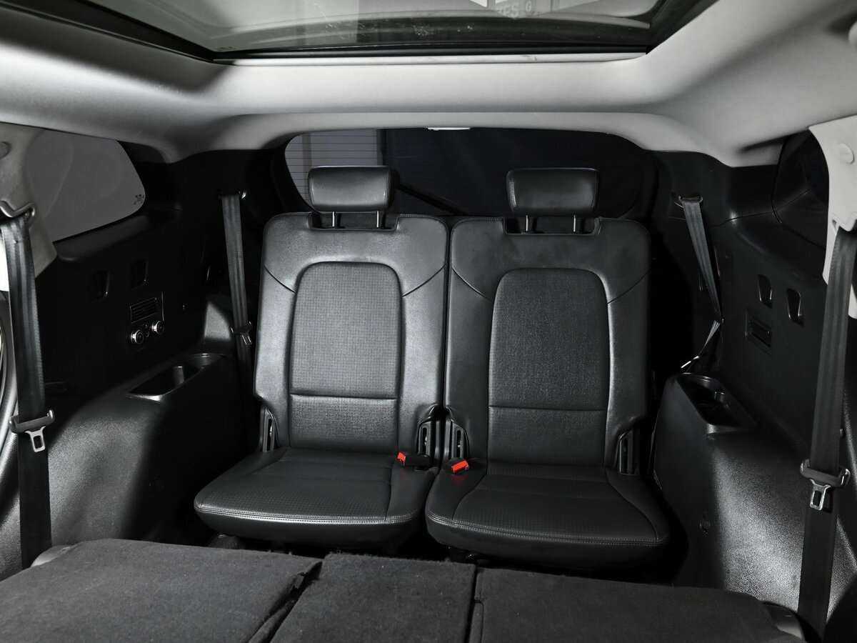 Hyundai Santa Fe 2014 года с пробегом. Фото: #8