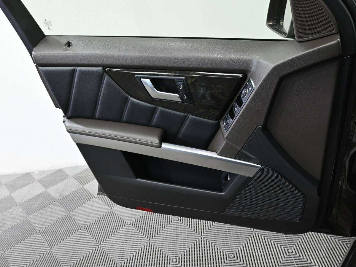 Mercedes-Benz GLK-Класс 2014 года с пробегом. Фото: #8