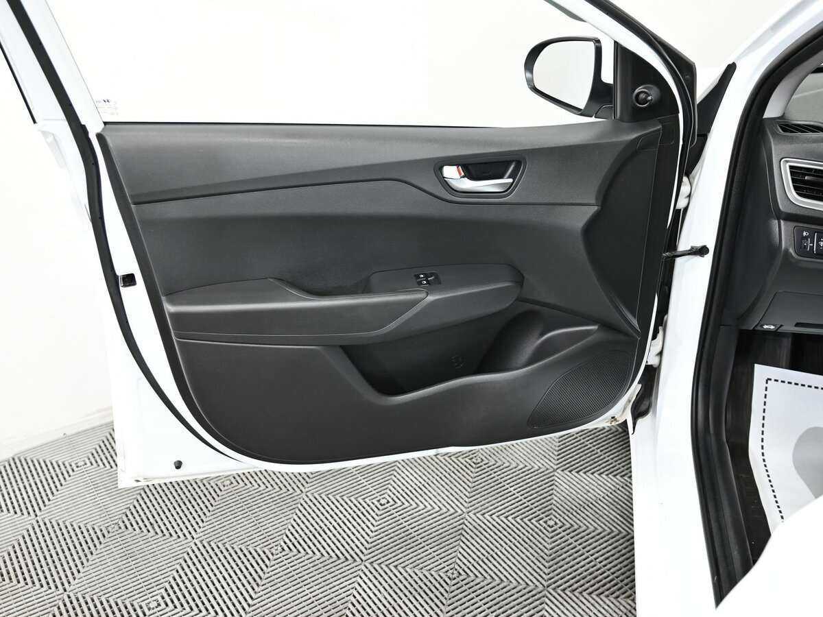 Б/У Хендай Солярис 2020 года. Фото: #4