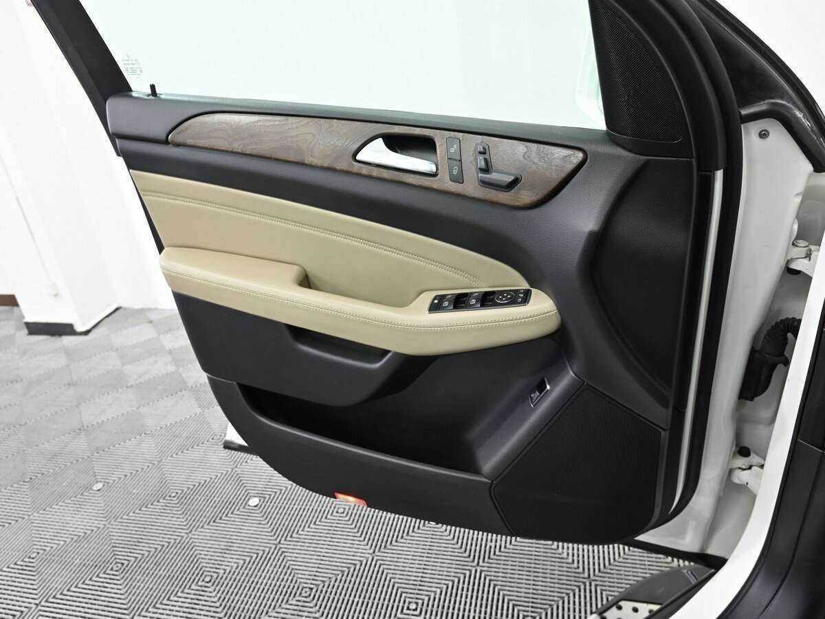 Mercedes-Benz M-Класс 2014 года с пробегом. Фото: #12