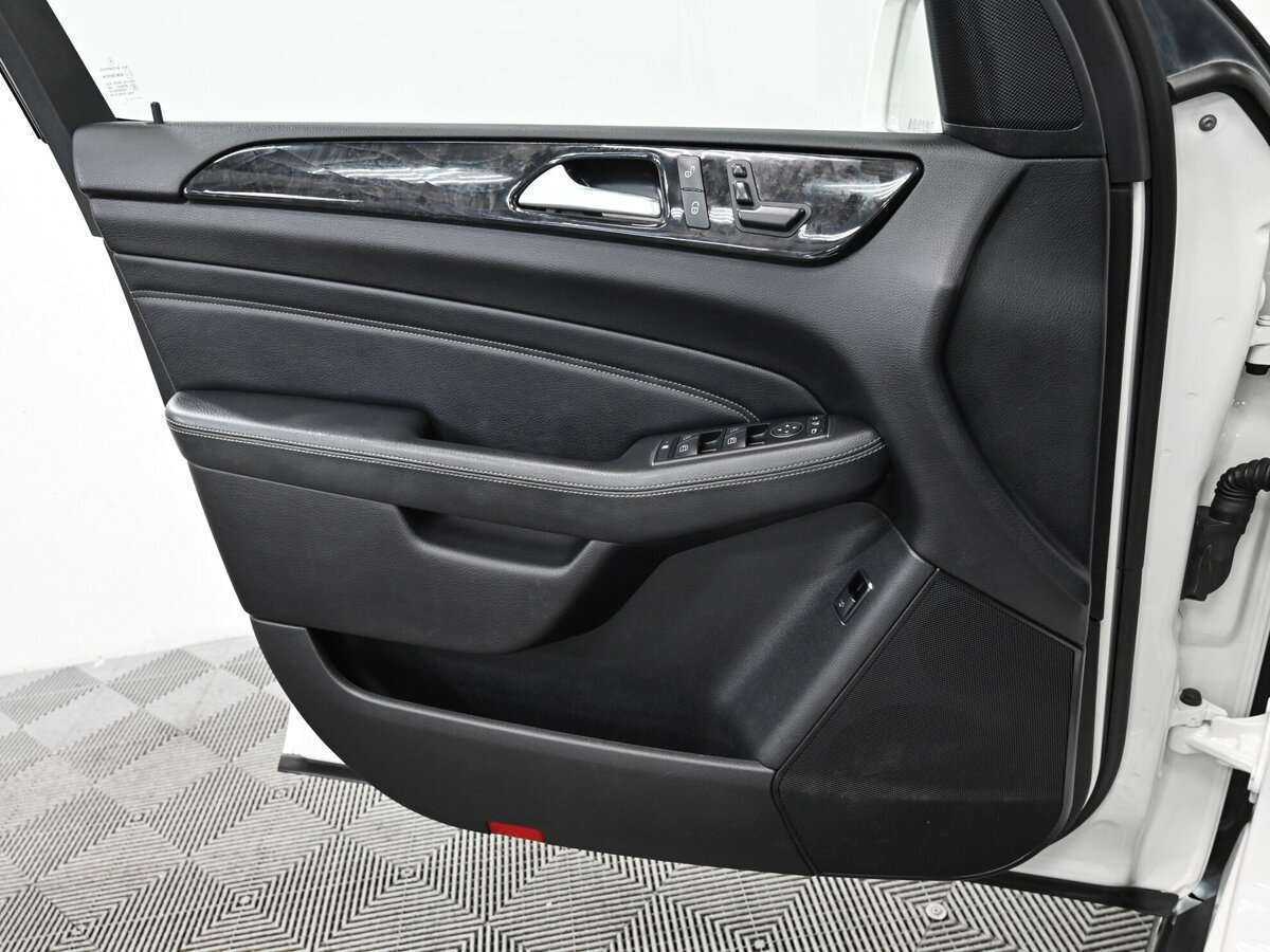 Mercedes-Benz M-Класс 2012 года с пробегом. Фото: #11