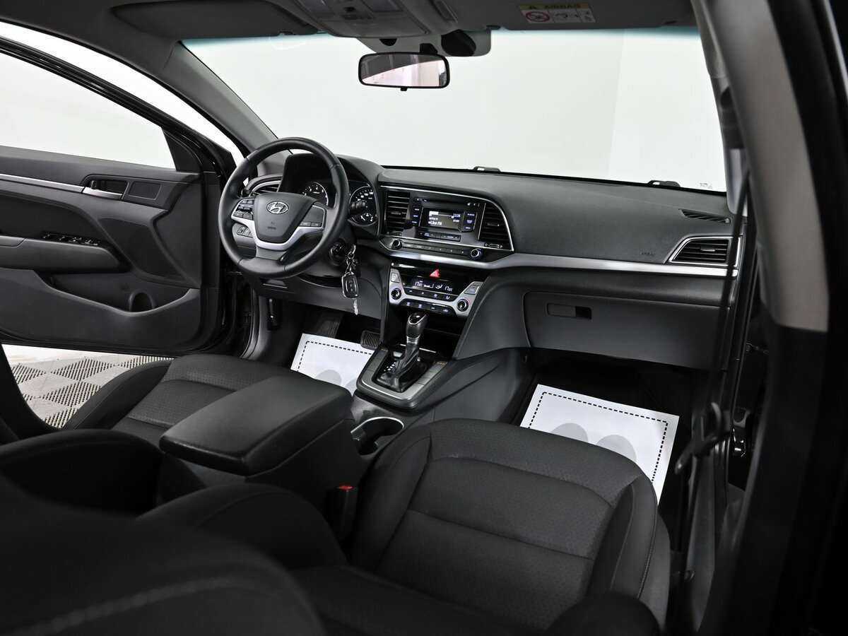 Б/У Хендай Елантра 2017 года. Фото: #4